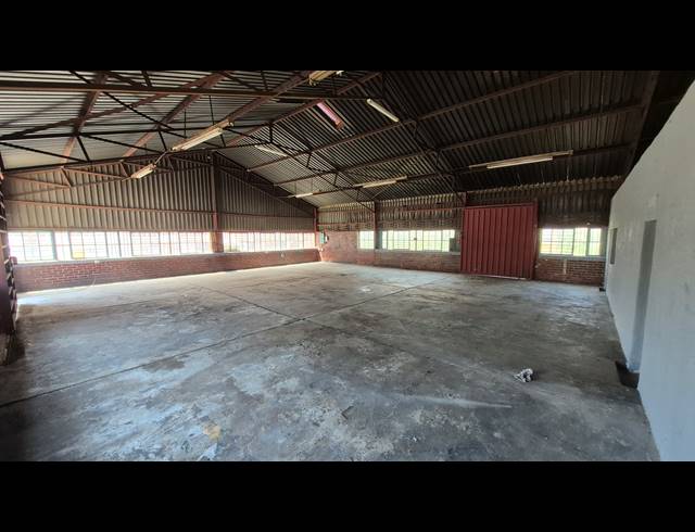 244M² FACTORY TO LET IN ANDERBOLT